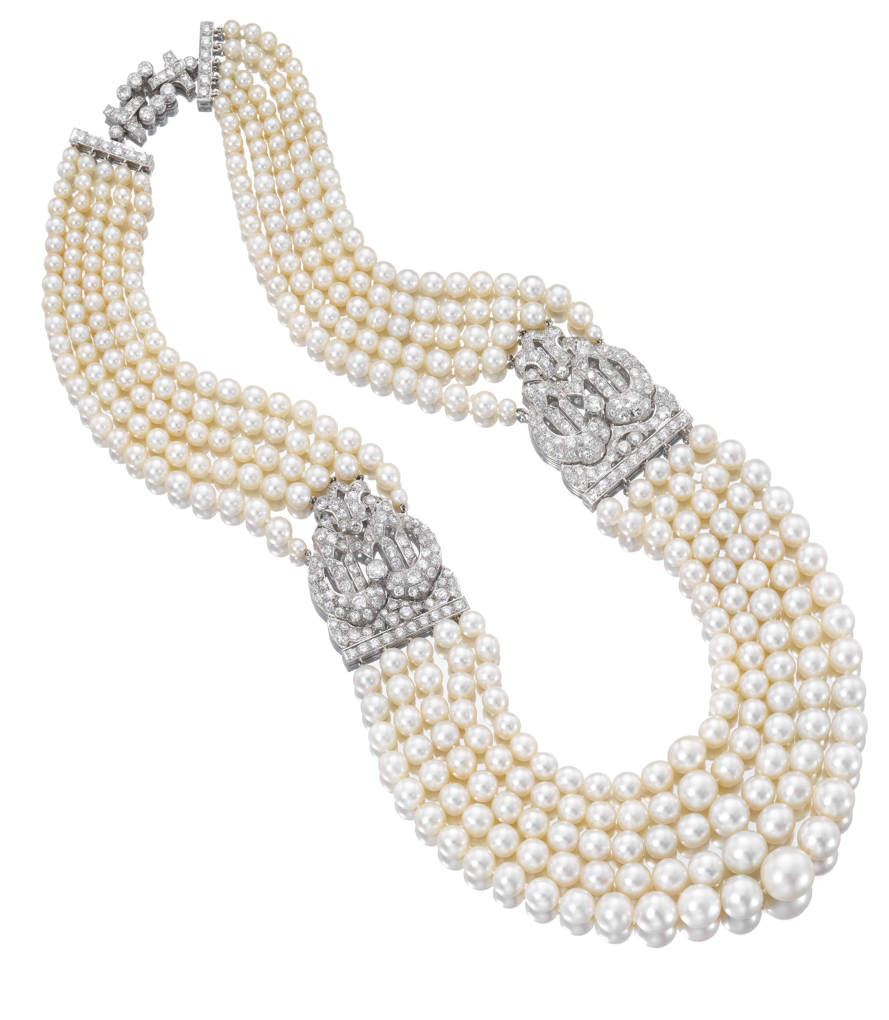 Necklace, natural pearls from the Gulf with platinum and diamond clasps The Qatar Museums Authority Collection 1930s by Cartier Photo © Sotheby's