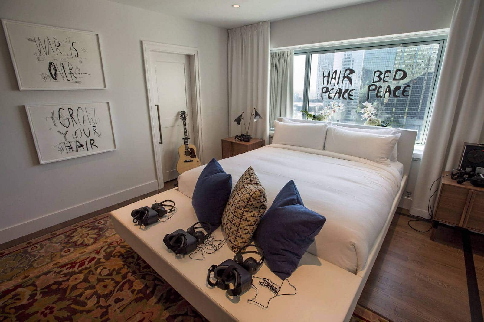john-lennon-yoko-ono-bedroom-at-the-fairmont-queen-elizabeth-hotel-montreal-canada-luxury-hotel
