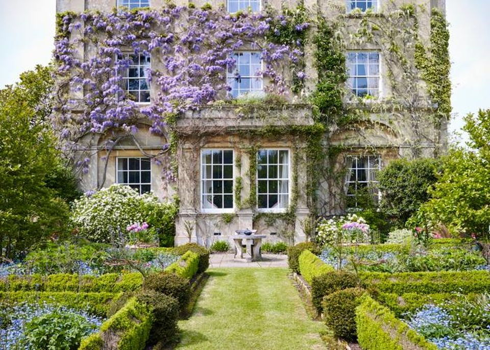 Garden Tour & Wedding Celebration Champagne Tea at Highgrove House Tetbury Cotswolds