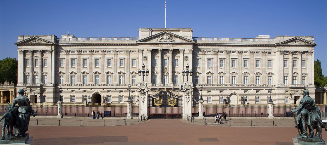 A Royal Welcome at Buckingham Palace