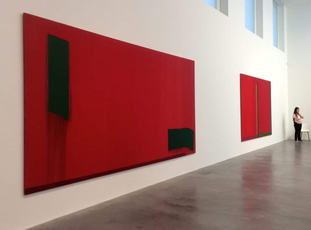 Newport Street Gallery John Hoyland Power Stations Paintings 1964-1982 Exhibition review on www.CELLOPHANELAND.com