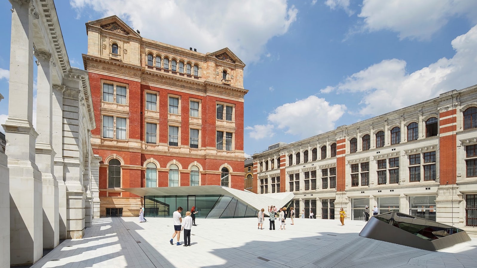 Sackler Courtyard and Sainsbury Gallery at the Victoria & Albert Museum London