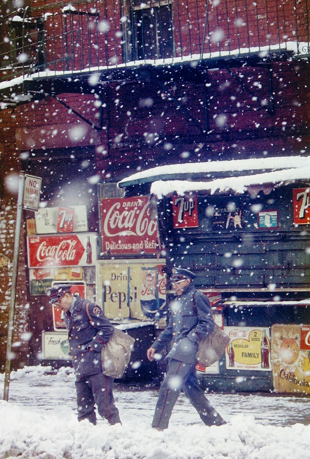 Postmen-1952 Saul-Leiter-Straf-Hat Saul Leiter: Retrospective - The Photographers Gallery, London