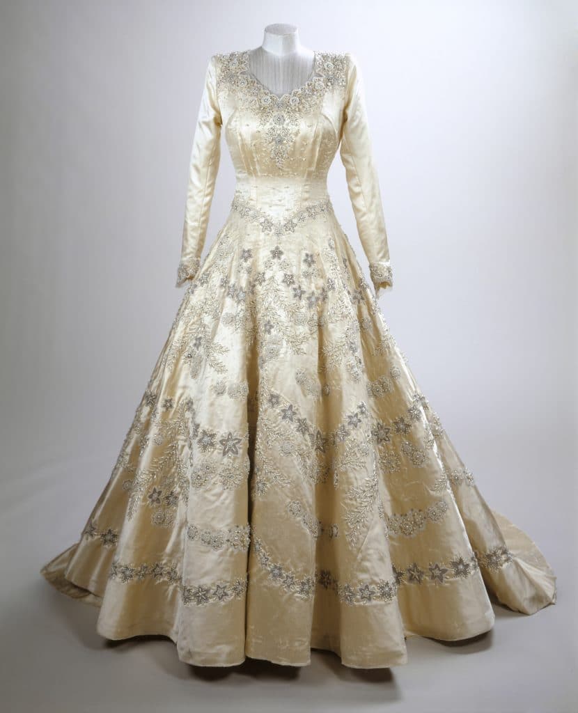 Princess Elizabeth's wedding dress, 1947, Norman Hartnell Images for use only in connection with the exhibition 'Fashioning a Reign: 90 Years of Style from The Queen's Wardrobe' at the Summer Opening of Buckingham Palace, 23 July - 2 October 2016. Images must not be archived or sold-on. Royal Collection Trust / (C) Her Majesty Queen Elizabeth II 2016. Single use only; not to be archived or passed on to third parties.