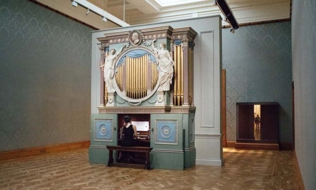 Ragnar Kjartansson Sky in a Room National Museum of Wales Cardiff Il cielo in uni stanza
