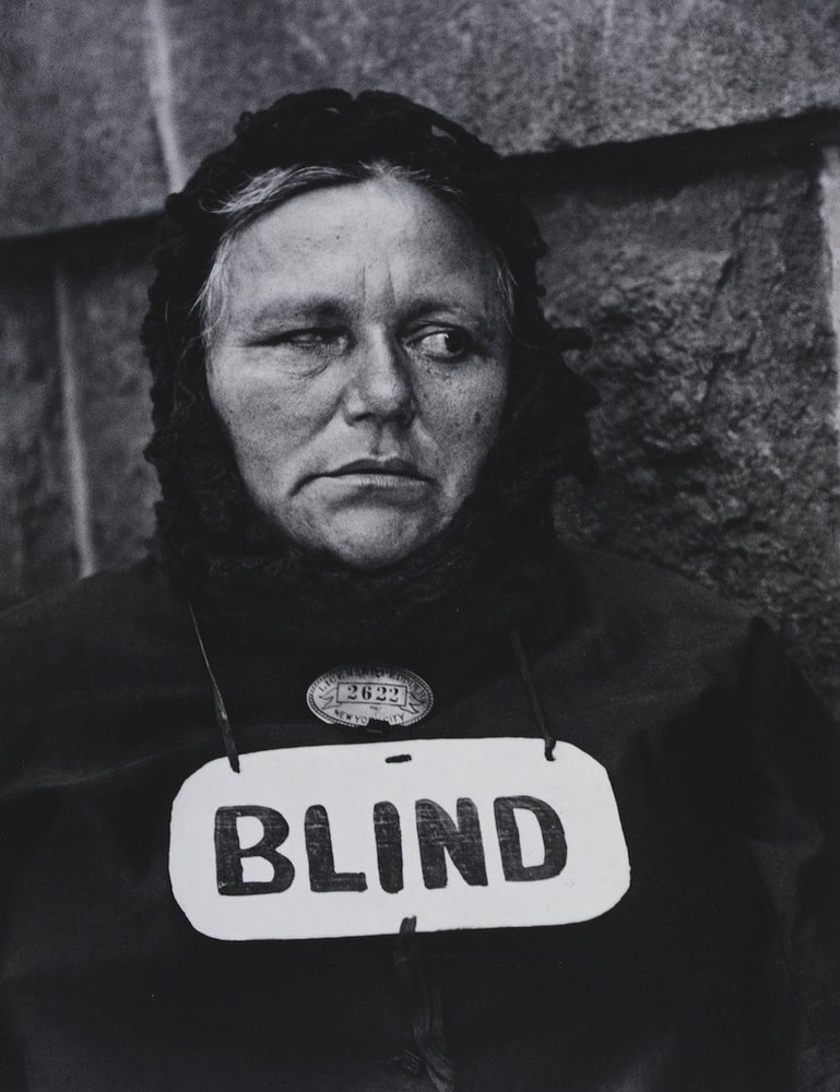 _88794449_blind_woman_new_york_1916_by_paul_strand__paul_strand_archive_aperture_foundation