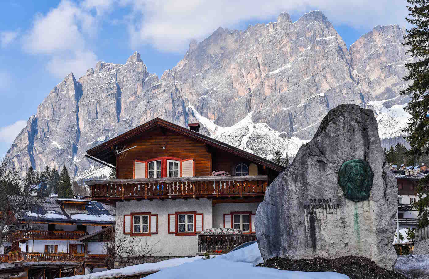 Cortina d'Ampezzo Hotel Cortina Dolomite Mountains