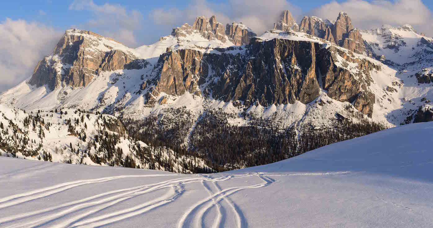 Cortina d'Ampezzo Hotel Cortina Dolomite Mountains Dolomiti Superski