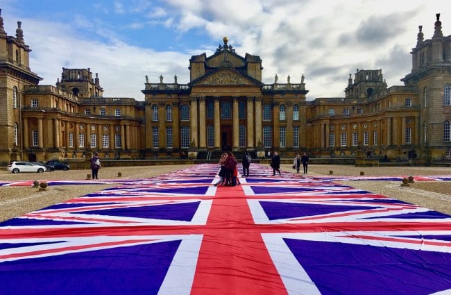 Maurizio Cattelan Blenheim Palace Victory is Not an Option