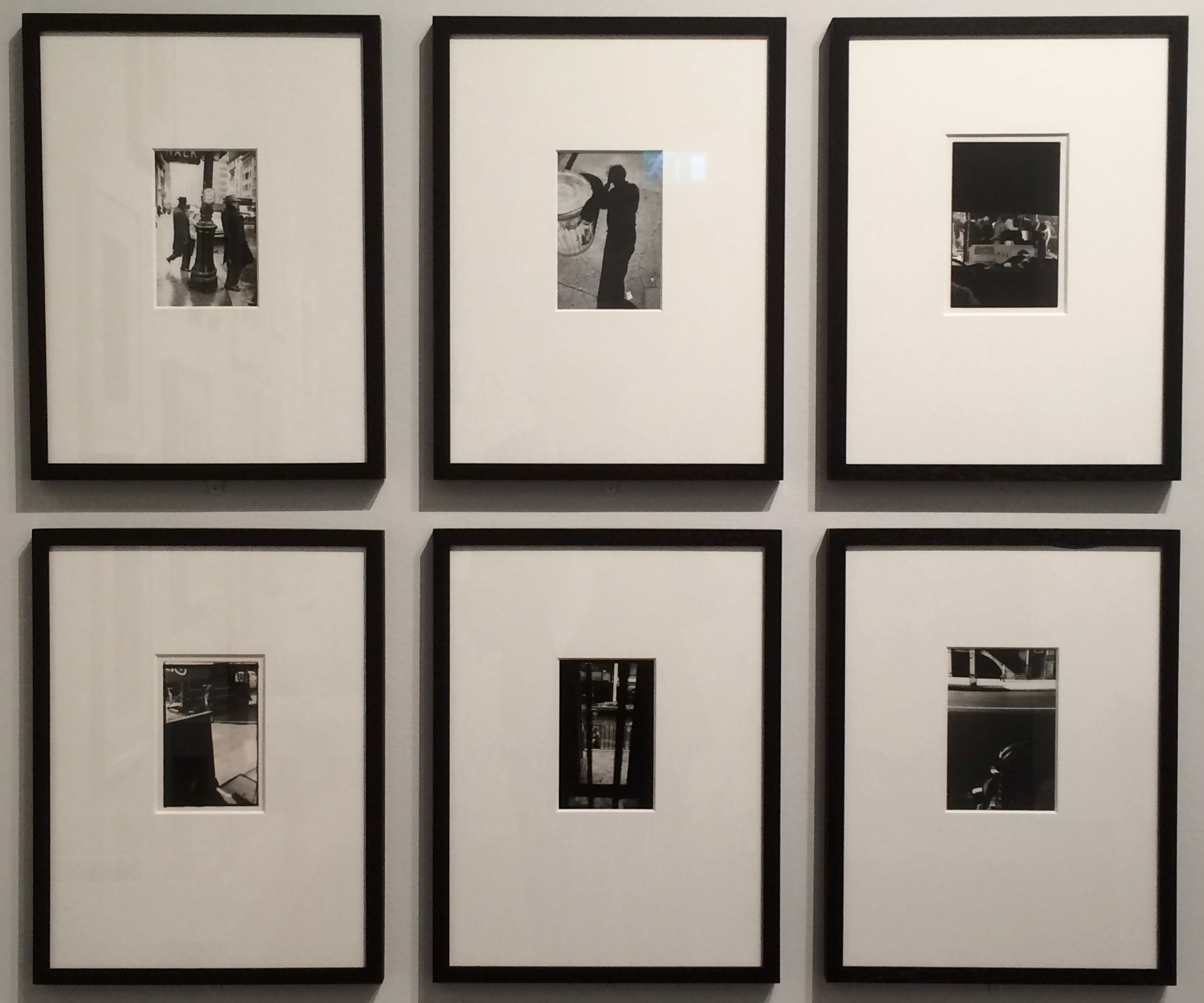 Postmen-1952 Saul-Leiter-Straf-Hat Saul Leiter: Retrospective - The Photographers Gallery, London