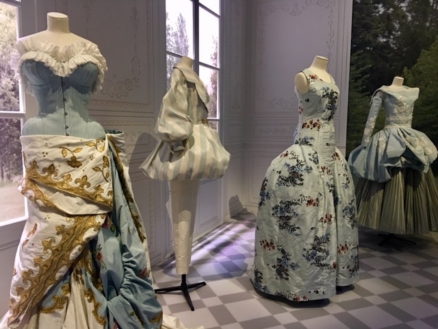 Stereotype blijven Beven Christian Dior Designer of Dreams - Victoria and Albert Museum, London –  CELLOPHANELAND*