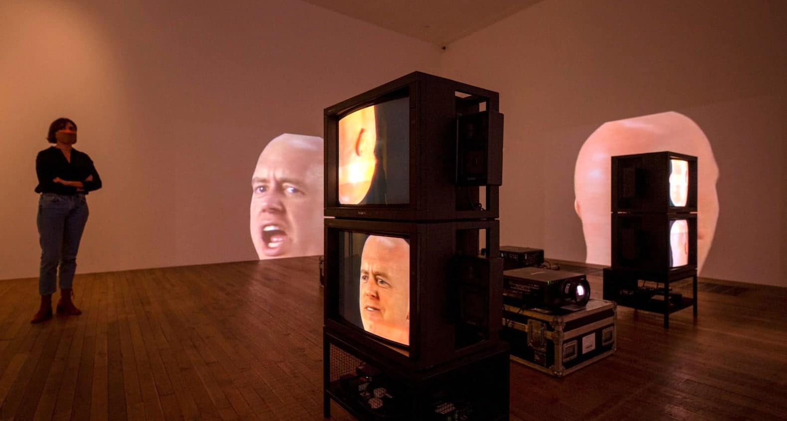 Anthro/Socio Bruce Nauman