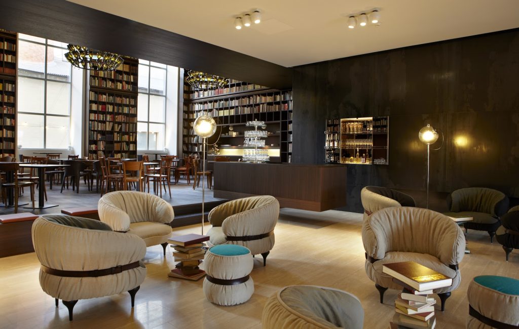 B2 Boutique Hotel & Spa Hurlimann Brewery Zurich Library Lounge